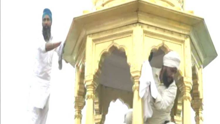 Photo of गोल्डन टेम्पल में सोने की बढ़ेगी चमक, बर्मिंघम से आया जत्था