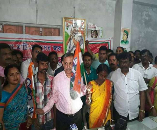 Photo of शाह को अपने घर में भोजन कराने वाले माहाली दंपती तृणमूल में शामिल