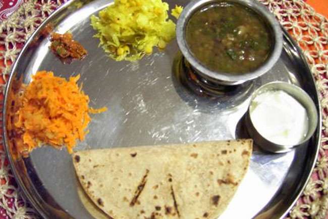 Photo of शराबबंदी का आफ्टर इफेक्ट: जेलों में करोड़ों का खाना खा गए…