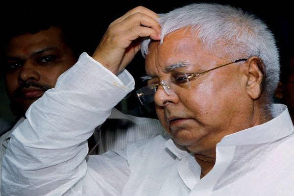 लालू पर सभी चारा घोटाला मामलों में चलेगा मुकदमा