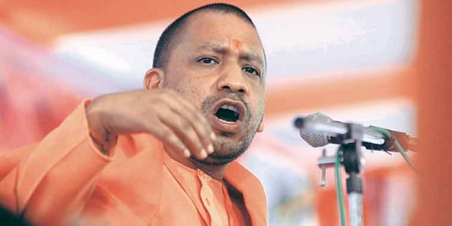 CM योगी ने बिल्डरों को दी बड़ी चेतावनी- वक्त पर नहीं दिया घर, तो जब्त होगी उनकी संपत्ति