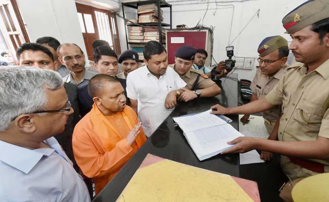 Photo of रामगोपाल यादव की गिरफ्तारी के लिए 1 लाख रुपए का ईनाम
