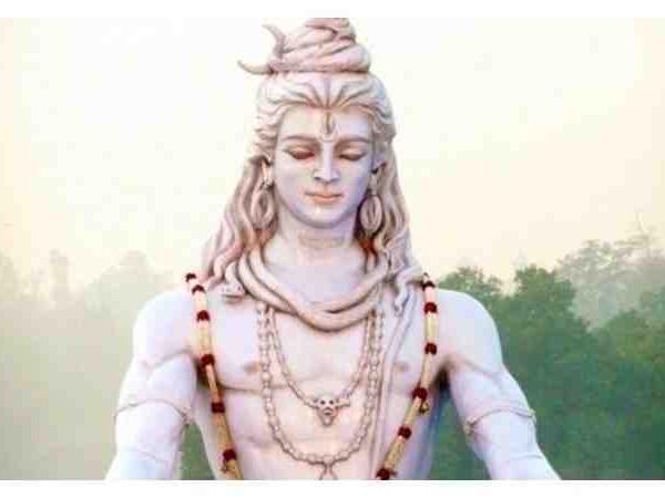 जानिए, भगवान शिव शरीर पर क्यों लगाते हैं भस्म?