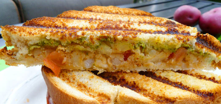 Photo of बनाएं ब्रेकफास्ट में दही के टेस्टी सेंडविच…