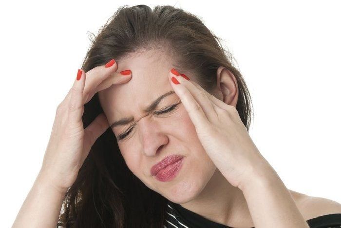 क्या आप भी सिरदर्द से होते हैं हर टाइम परेशान, तो आजमाएं ये घरेलु उपाय