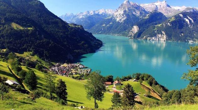 झीलों के देश स्विटजरलैंड में घूमने के लिए जन्नत जैसी जगह....