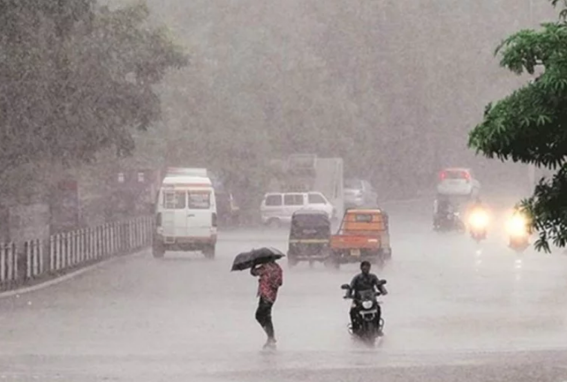 #सावधान: अगले दो घंटों में इन राज्यों में आएगा भीषण तूफान