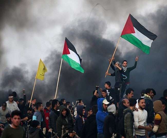 इजरायल के 70वें स्वतंत्रता दिवस पर गाजा पट्टी पर फलस्तीनियों का विशाल प्रदर्शन