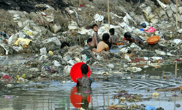 Photo of इलाहाबाद के प्रदूषित जलापूर्ति ने शहरियों की बढ़ा दी है परेशानी