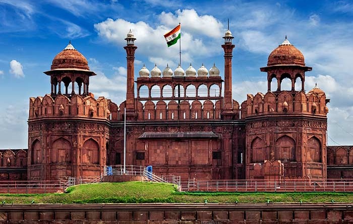 Photo of भारतीय इतिहास कांग्रेस ने लाल किले को भारत डालमिया ग्रुप को गोद देने का किया विरोध
