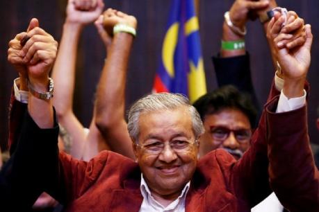 महातिर मोहम्मद 92 साल की उम्र में बने मलेशिया के पीएम