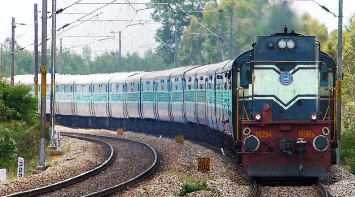 अहमदाबाद, इंदौर और पटना के लिए की स्पेशल ट्रेनें की घोषणा, ऐसे कराएं रिजर्वेशन