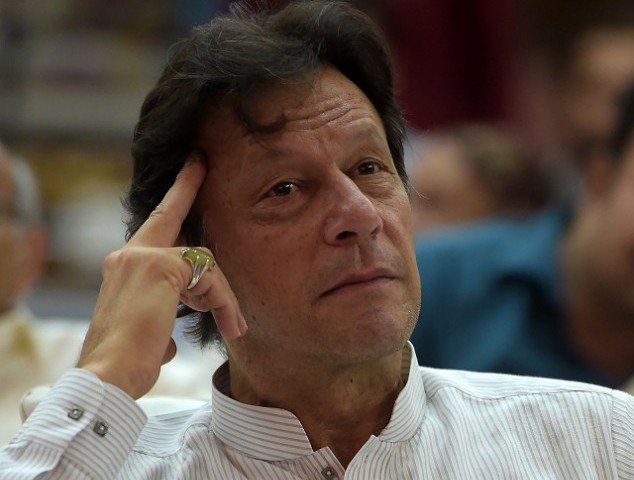 Photo of पाक सुप्रीम कोर्ट ने PM इमरान खान की कोठी को लेकर कार्रवाई शुरू करने के दिए आदेश 