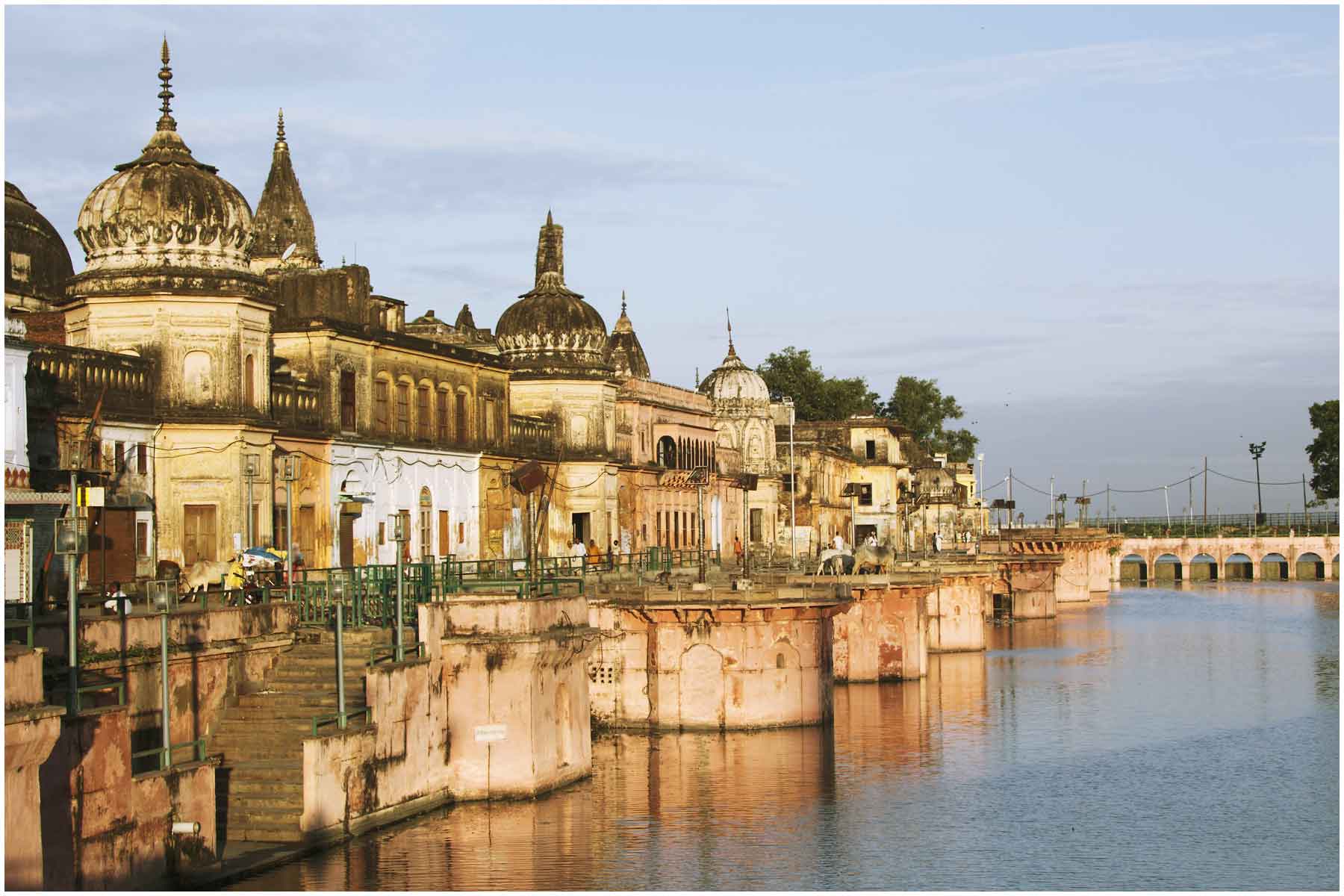 अयोध्या में राम मंदिर का मुद्दा गरमाने लगा है