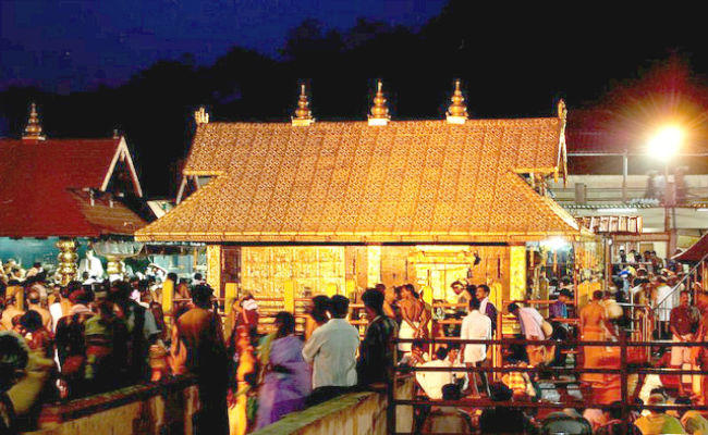 Photo of आज खुलेंगे सबरीमाला मंदिर के द्वार, तनाव की स्थिति को देखते हुए 1000 सुरक्षाकर्मी तैनात