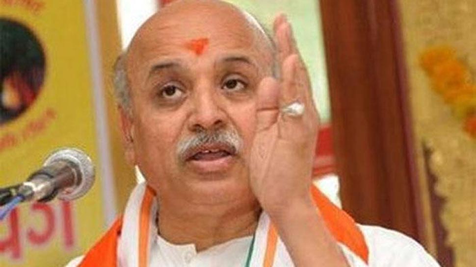 Photo of पीजीआई में भर्ती परमहंस से न मिलने देने पर तोगड़िया हुए नाराज…