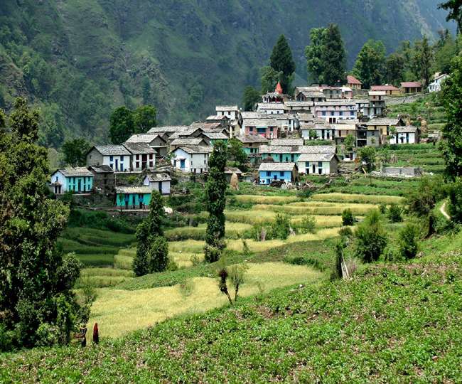 Photo of कम बजट में अकेले घूमने-फिरने के लिए रानीखेत है परफेक्ट डेस्टिनेशन