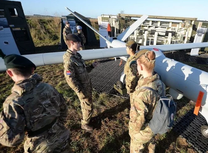 Photo of सेना में अब सभी तरह की भूमिका निभाती नजर आएंगी ये विदेशी महिलाएं, सरकार ने की घोषणा
