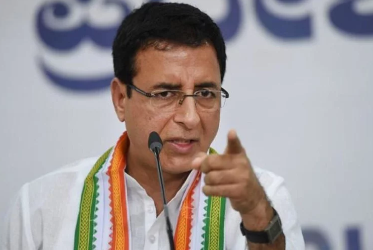 Photo of कांग्रेस ने सीबीआई मामले को लेकर सीवीसी और मोदी सरकार के बारे में कहा कुछ ऐसा…