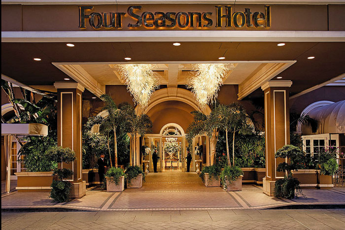 Photo of जानिए, विश्व के 5 सबसे महंगे होटल के बारे में, इनके बारे में जानकर चौक जायेगे आप