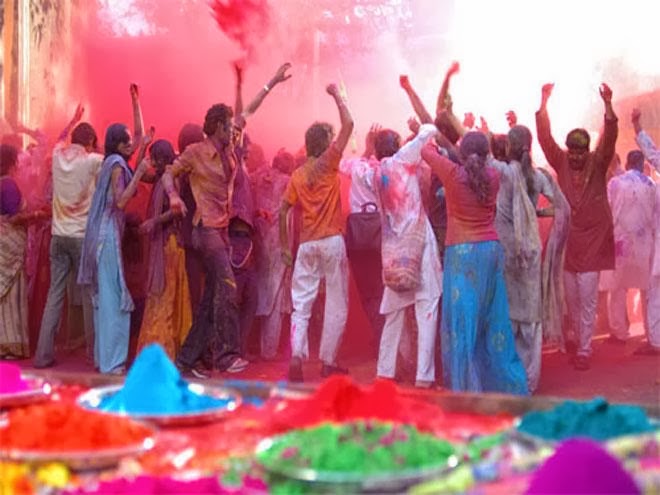Photo of अश्लील और द्विअर्थी होली गीतों से संस्कृति हो रही दूषित