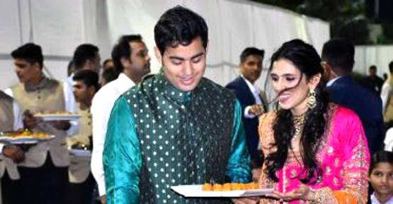 Photo of 3 दिन तक ऐसे मनाया जाएगा आकाश अंबानी-श्लोका की शादी का जश्न, कुछ ऐसा है ड्रेस कोड