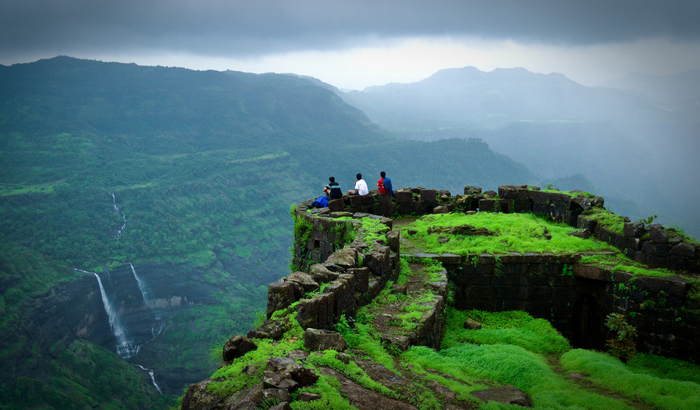 यहाँ पर प्रकृति का अद्भुत दृश्य देखकर आपको आने लगेगी स्वर्ग जैसी फीलिंग...