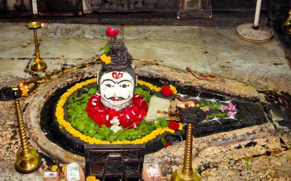 Photo of इन 12 ज्योर्तिलिंग में स्वयं विराजमान हैं भगवान शंकर, करें सभी के दर्शन, मिलेगा आशीर्वाद…