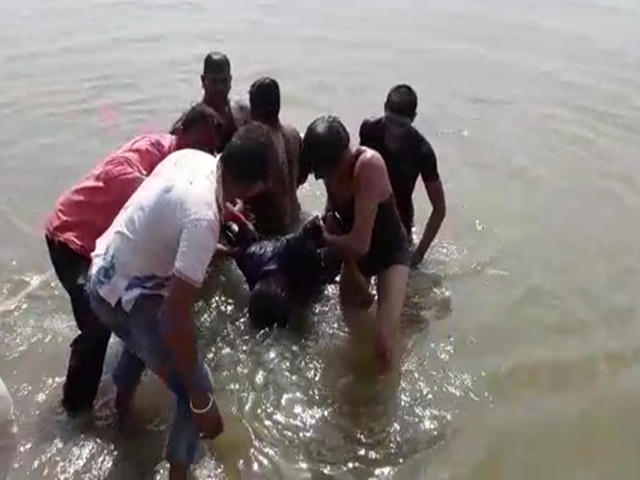 Photo of शाजापुर: डैम में नहाने के दौरान 3 दोस्तों की डूबने से मौत, देखें पूरा वीडियो…