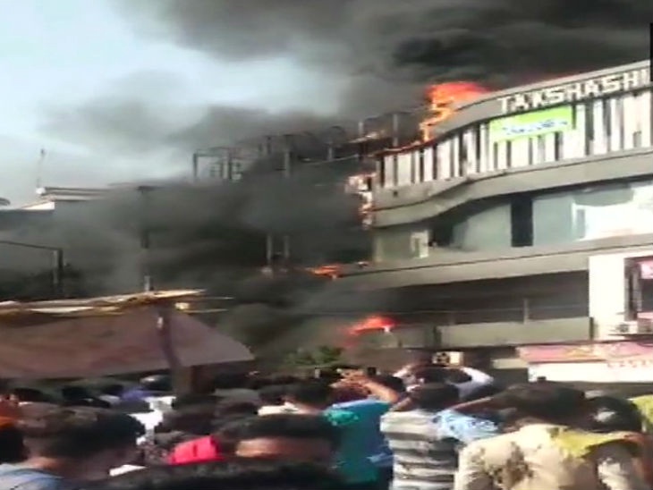 Photo of सूरत : आग में झुलास कर 17 छात्रों की मौत