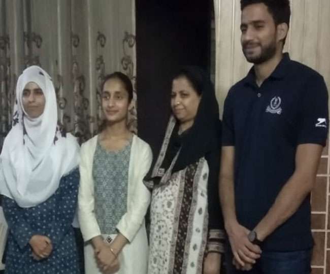 Photo of Mothers Day: इस मां के संघर्ष से बेटी डॉक्टर बनी और बेटे का इंडियन रेवेन्यू सर्विसेज में चयन हुआ