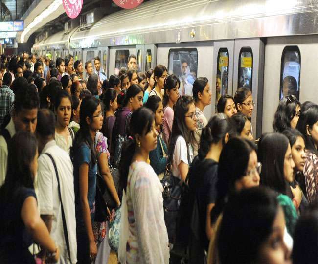 Photo of दिल्ली-नोएडा-ग्रेटर और फरीदाबाद के मेट्रो यात्रियों को बहुत जल्द ही मिल सकती है ये बड़ी खुशखबरी