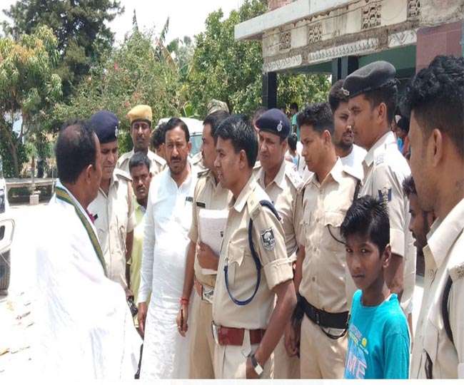 Photo of लालगंज के लोजपा विधायक पर जानलेवा हमला, बेटा सहित छह घायल