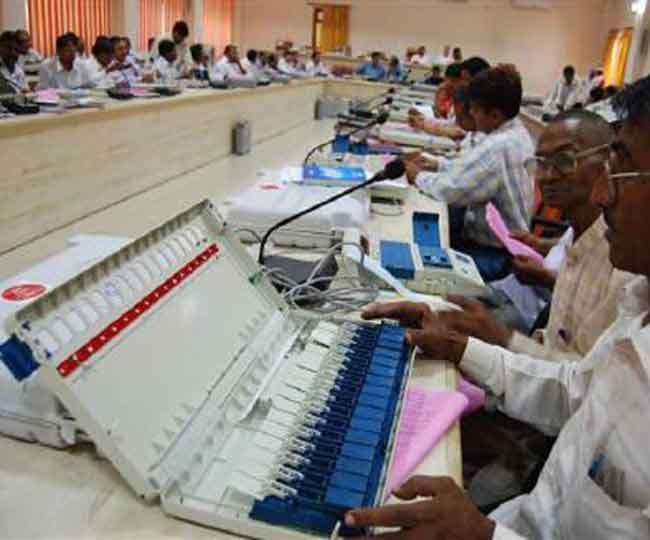 Photo of हरियाणा में लोकसभा चुनाव की मतगणना की तैयारियां, हर विधानसभा क्षेत्र की पांच वीवीपैट मशीनों की पर्चियों का ईवीएम से होगा मिलान