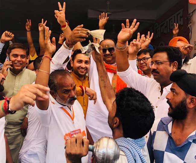 Photo of Haryana Lok Sabha Election Result 2019 Live Updates:राष्ट्रीय राजधानी दिल्ली से सटे हरियाणा में PM मोदी का उम्मीद से कहीं अधिक जादू चला है