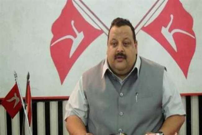 Photo of नेशनल कांफ्रेंस में राणा ने किया दावा, जम्मू-कश्मीर विधानसभा चुनावों में बिना गठजोड़ पूर्णबहुमत की सरकार बनाएगी