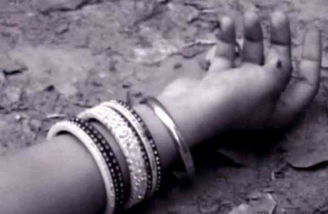 Photo of फतेहपुर के खागा में पश्चिमी बाईपास पर हाईवे किनारे शव मिलने से फैल गई सनसनी