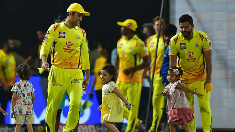 Photo of IPL 2019: धोनी ने कहा, आज जहां पर ही हैं, इनकी बदौलत हैं