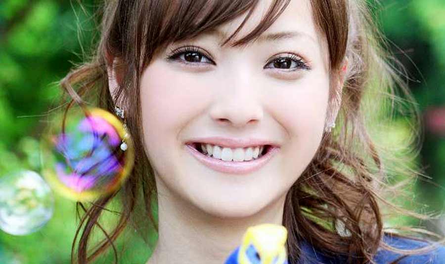 Photo of चेहरे पर निखार आएगा, आँखों की खूबसूरती बढ़ाने से