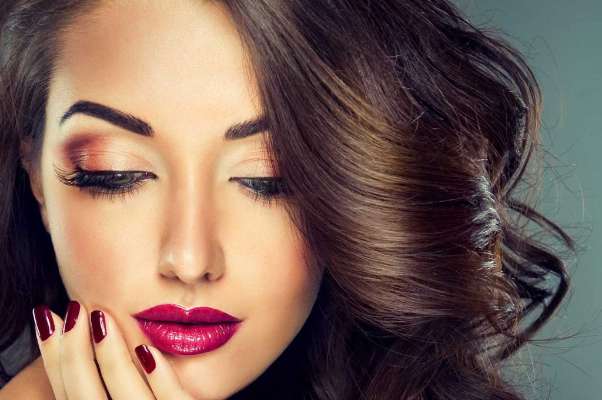 Photo of गर्मियों में मेकअप करने से पहले यह काम जरूर कर ले