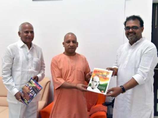 Photo of अमरजीत मिश्रा के साथ मुंबईया यूपी वालों ने संभाली भाजपा के प्रचार की कमान