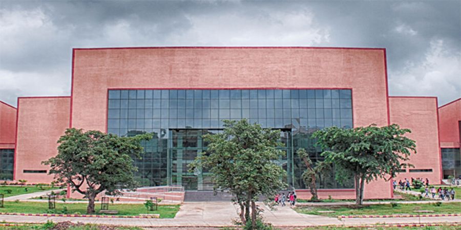 Photo of IIITDM JABALPUR : रिसर्च एसोसिएट के पद पर करें आवेदन