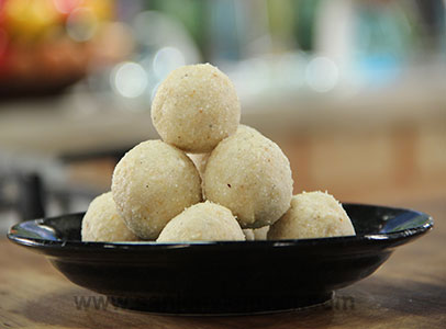 Photo of अपने घर पर आप खुद बनाये साबूदाना लड्डू रेसिपी