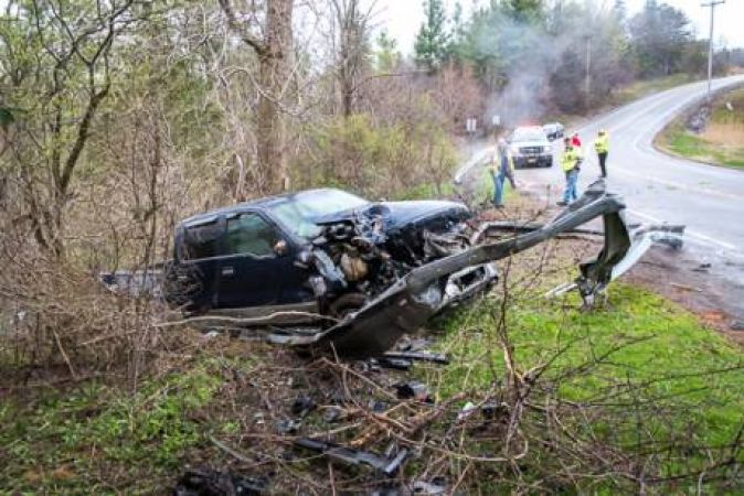 Photo of हिमाचल में जारी है सड़क हादसों का कहर फिर गई कइयों की जान