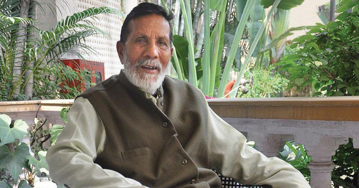 Photo of प्रसिद्ध पर्यावरणविद् पद्म विभूषण चंडी प्रसाद भट्ट ने कहा कि केदारनाथ से बड़ी त्रासदी को निमंत्रण है पर्यावरण की अनदेखी ना करे