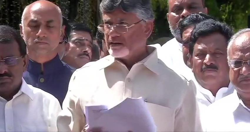 Photo of आख़िर क्योँ ? विपक्षी दलों के नेताओं से मुलाकात कर रहे चंद्रबाबू नायडू