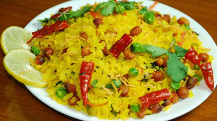 Photo of आप भी बनाये स्वाद और सेहत से भरपूर ब्रेकफास्ट पोहा
