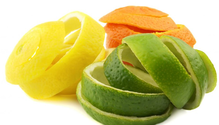 Photo of फलों के छिलकों से त्वचा की रंगत में आता है निखार, जानें किस तरह ले इन्हें काम में