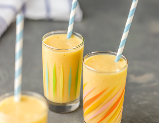 Photo of ऐसे बनाये मैंगो योघर्ट स्मूथी…