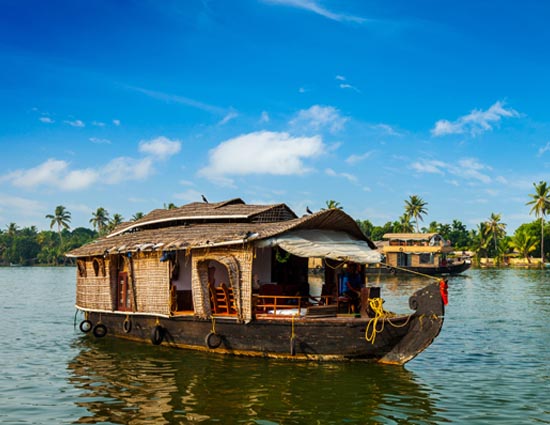 Photo of भारत में इन जगहों पर घूम बनाएअपने फैमिली वैकेशन को यादगार